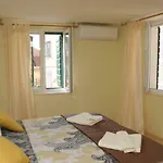 Sara Cosmo Apartamento Split