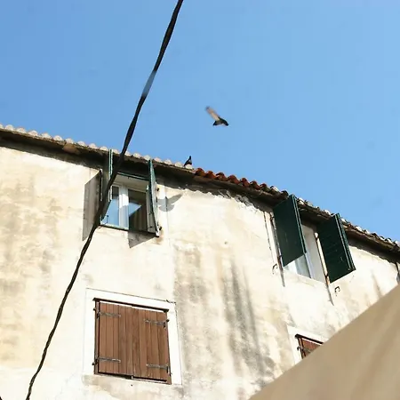 Sara Cosmo Apartment