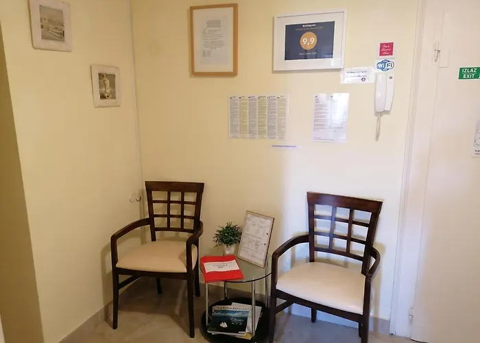 Sara Cosmo Apartment