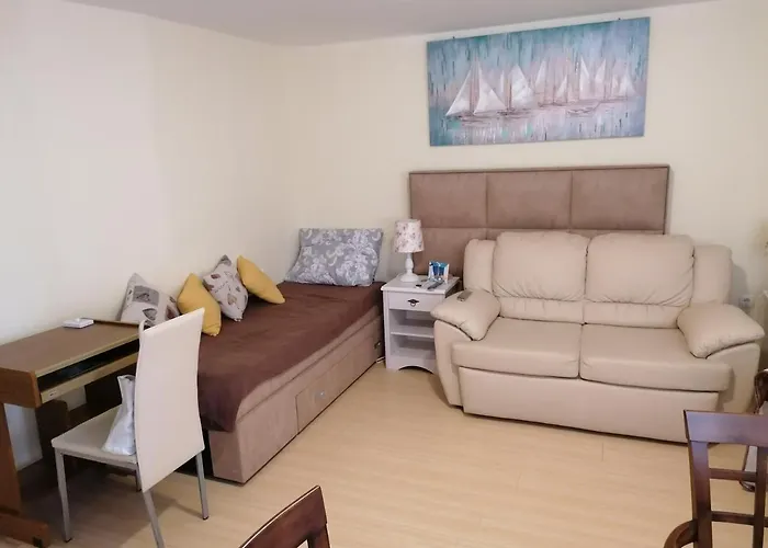 Sara Cosmo Apartment