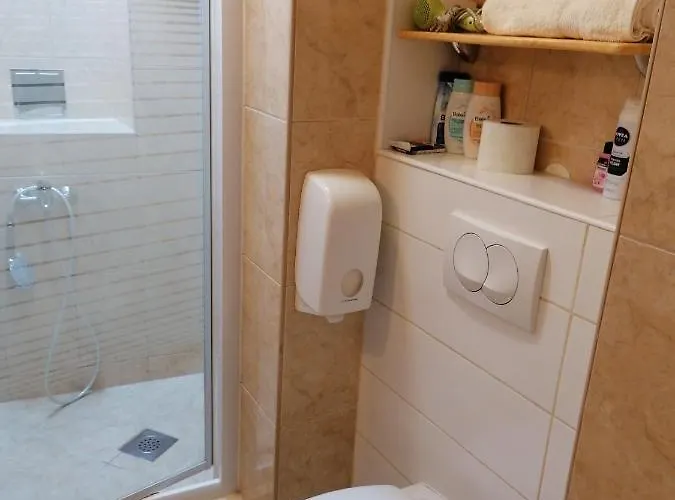 Sara Cosmo Apartment