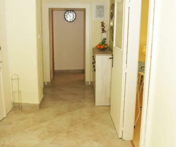 Apartment Sara Cosmo *