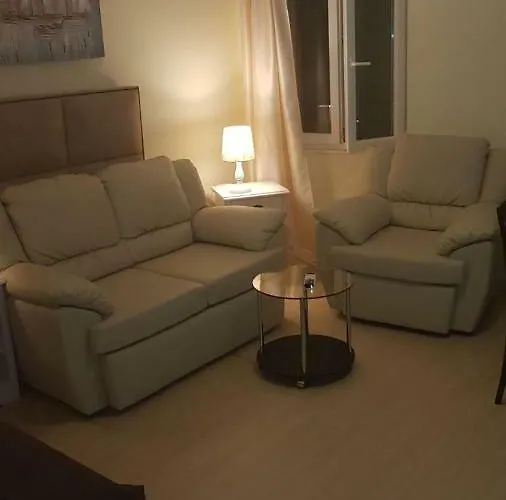 Sara Cosmo Apartment Split